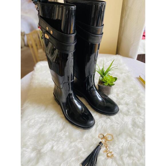 Coach Black Glossy Rain Boots with Tassel Keychain Size 9